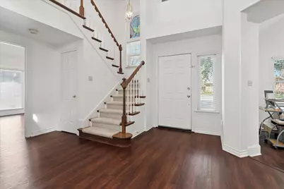 924 McCoy Drive, Irving, TX 75062 - Photo 4