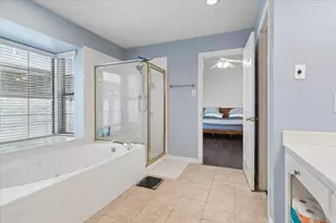 924 McCoy Dr, Irving, TX 75062 - Photo 22