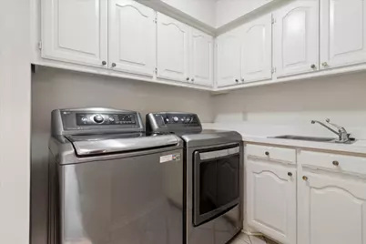924 McCoy Drive, Irving, TX 75062 - Photo 28