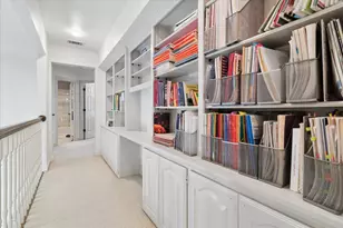 924 McCoy Dr, Irving, TX 75062 - Photo 24