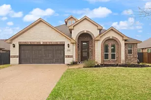 4302 Gleneagles, Mansfield, TX 76063 - Photo 2