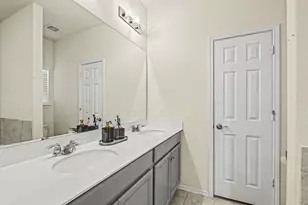 9117 Redshire Ln, Fort Worth, TX 76131 - Photo 22