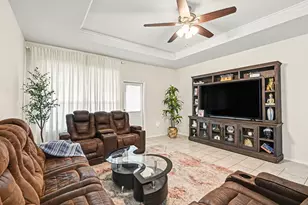 9117 Redshire Ln, Fort Worth, TX 76131 - Photo 4