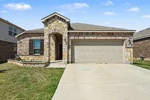 9117 Redshire Ln, Fort Worth, TX 76131 - Photo 2