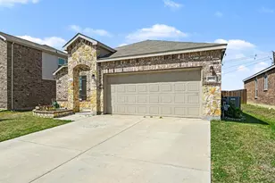 9117 Redshire Ln, Fort Worth, TX 76131 - Photo 2