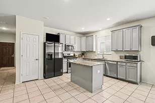 9117 Redshire Ln, Fort Worth, TX 76131 - Photo 10