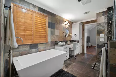 2711 Spyglass Drive, Carrollton, TX 75007 - Photo 22