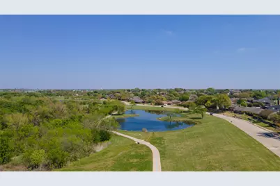 2711 Spyglass Drive, Carrollton, TX 75007 - Photo 36