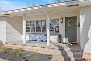 1307 N 62nd St, Waco, TX 76710 - Photo 2