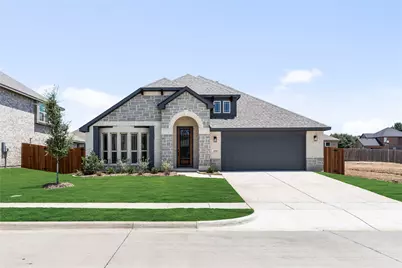 179 Creekside Drive, Sanger, TX 76266 - Photo 2