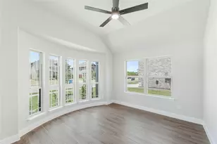179 Creekside Dr, Sanger, TX 76266 - Photo 6