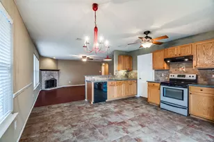 2844 Bluffs Ct, McKinney, TX 75071 - Photo 6