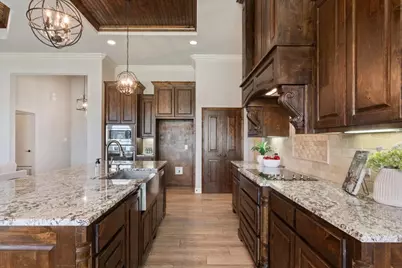 358 Sunland Park, Robinson, TX 76706 - Photo 12