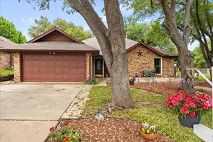 4017 Cherryhill Ct, Arlington, TX 76016 - Photo 1