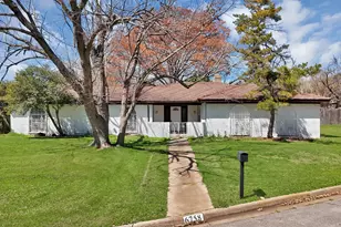 6758 Cartagena Ct, Fort Worth, TX 76133 - Photo 2