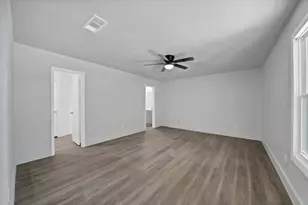 6758 Cartagena Ct, Fort Worth, TX 76133 - Photo 16