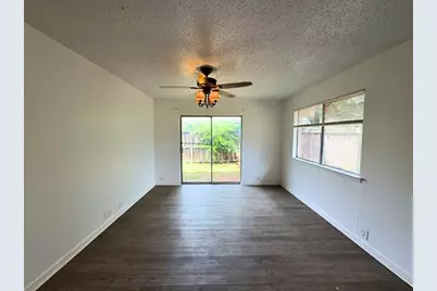 2613 Amherst Court, Irving, TX 75038 - Photo 2