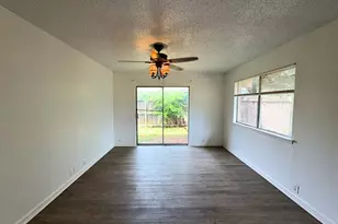2613 Amherst Ct, Irving, TX 75038 - Photo 2