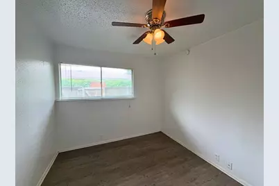 2613 Amherst Court, Irving, TX 75038 - Photo 10