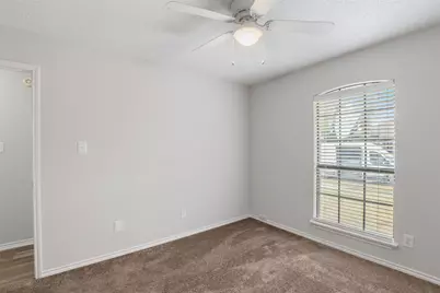 983 Downey Drive, Lewisville, TX 75067 - Photo 18