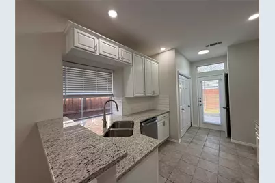 11476 Fountainbridge Drive, Frisco, TX 75035 - Photo 12