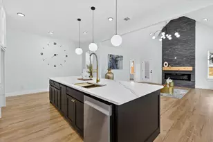 1312 Wayne St, Haltom City, TX 76117 - Photo 10