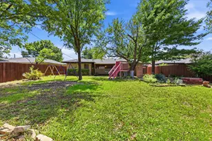 2649 Hillsboro Ave, Dallas, TX 75228 - Photo 20