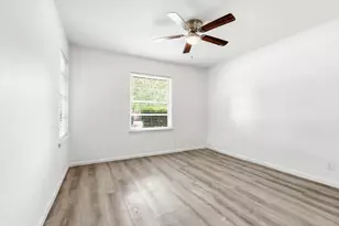 2649 Hillsboro Ave, Dallas, TX 75228 - Photo 12