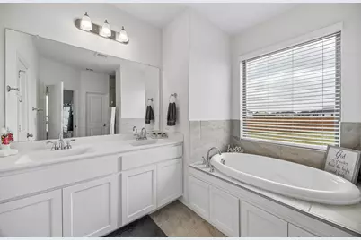 4101 Valley Mills Drive, Crandall, TX 75114 - Photo 18