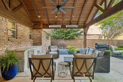 9616 Shadydale Lane, Dallas, TX 75238 - Photo 32