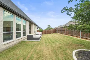 1040 Lone Grove Ln, Prosper, TX 75078 - Photo 34