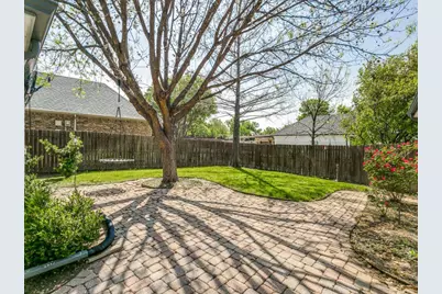 2600 Belmeade Drive, Carrollton, TX 75006 - Photo 24