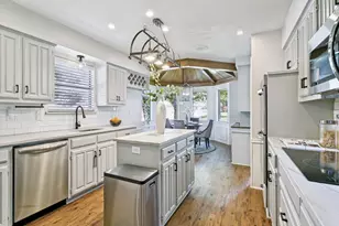 2600 Belmeade Dr, Carrollton, TX 75006 - Photo 12