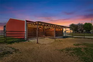 2667 Roland Rd, Whitesboro, TX 76273 - Photo 4