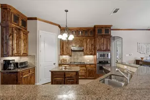 7636 La Cantera Dr, Fort Worth, TX 76108 - Photo 10