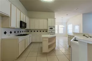 8216 Spring Valley Ln, Plano, TX 75025 - Photo 8