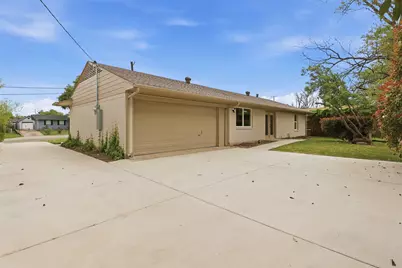 3550 Ridgeoak Way, Farmers Branch, TX 75234 - Photo 18