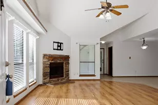 4708 Jasmine Dr, Fort Worth, TX 76137 - Photo 4