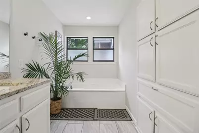 1428 Hampton Road, Grapevine, TX 76051 - Photo 16