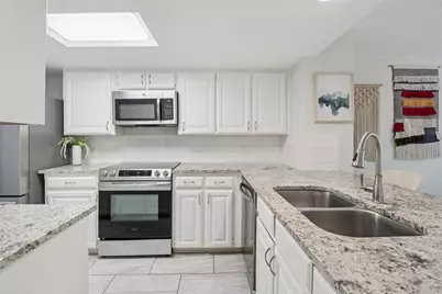 1428 Hampton Road, Grapevine, TX 76051 - Photo 16