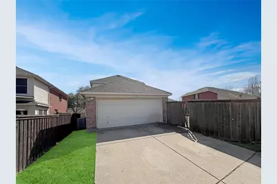 1203 Whitecreek Drive, Glenn Heights, TX 75154 - Photo 26