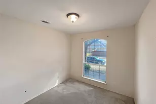 1203 Whitecreek Dr, Glenn Heights, TX 75154 - Photo 12