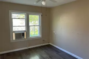 104 W Wilson Ave, Whitney, TX 76692 - Photo 6