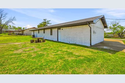 925 N Kirk Street, Hico, TX 76457 - Photo 18