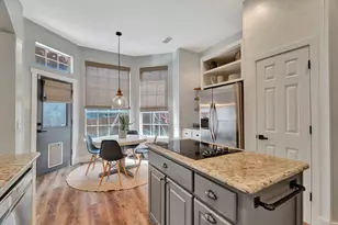 940 Crown Ct, Highland Village, TX 75077 - Photo 8