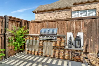 940 Crown Court, Highland Village, TX 75077 - Photo 24