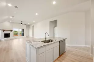 11824 Serval St, Godley, TX 76044 - Photo 6