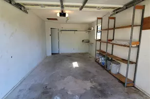 1701 Saddle Rd, Granbury, TX 76049 - Photo 14