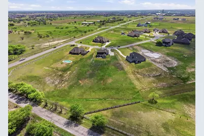 704 Cactus Creek Court, Godley, TX 76044 - Photo 30