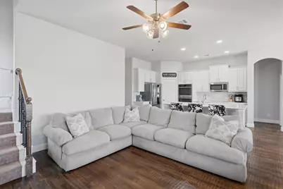 704 Cactus Creek Court, Godley, TX 76044 - Photo 10